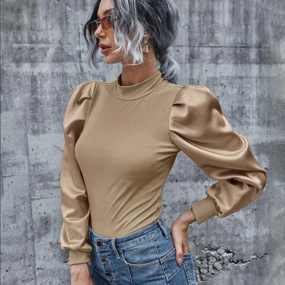 Mock Neck Puff Sleeve Rib-knit Top